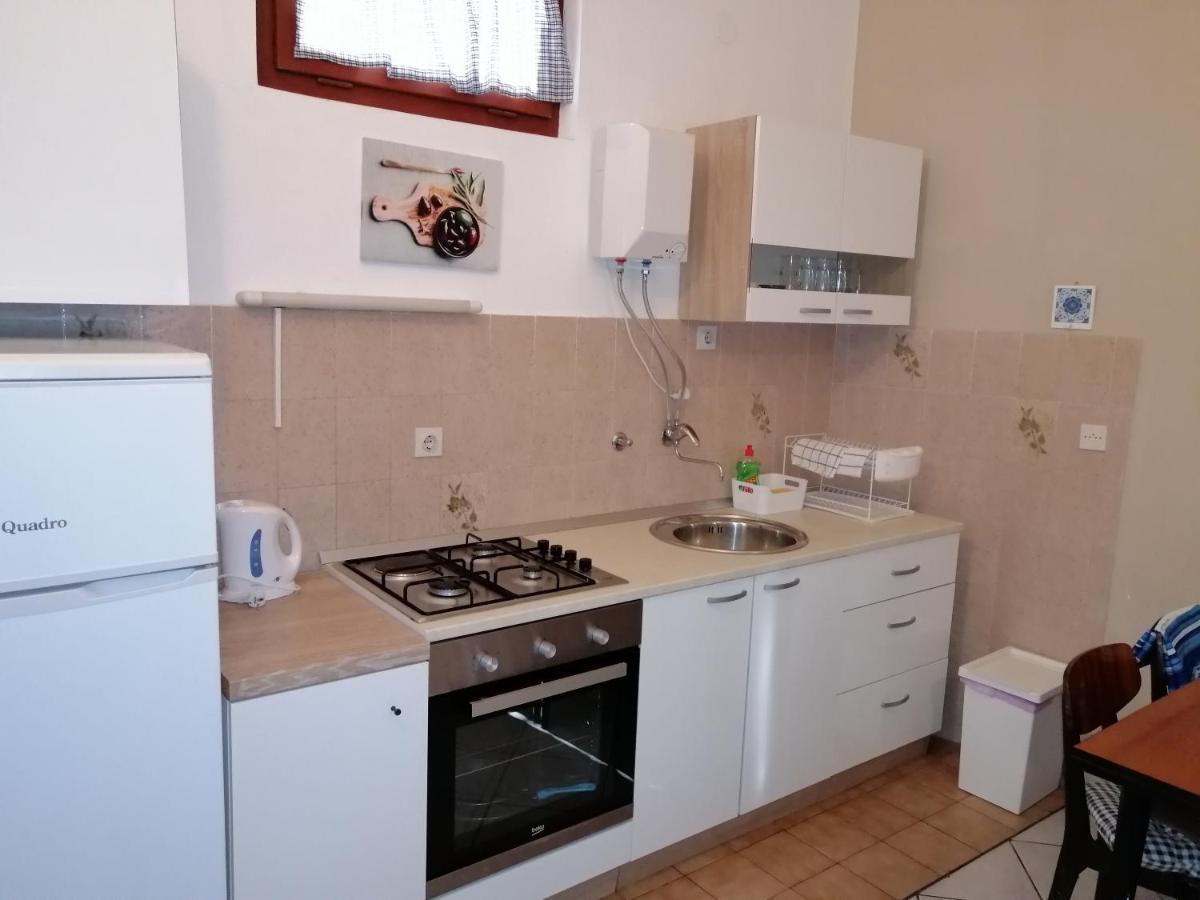 Apartments Stjepic Sukošan Dış mekan fotoğraf